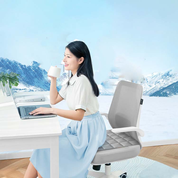 接触冷感 チェアパット オシャレ 蒸れない チェアパット ジェルクッション 夏用 チェアクッション 椅子用 カーシート クッション 滑り止め 車 運転クッション ゲルクッション 防水 シートクッション プレゼント [3]