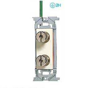WN3041 パナソニック フルカラー配線器具・電材　病院・医療施設向けコンセント　医用接地端子　（ミルキーホワイト）