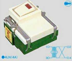 乐天商城 - WN5244 パナソニック フルカラー配線器具・電材　埋込パイロットスイッチE（4路）（ネーム付）