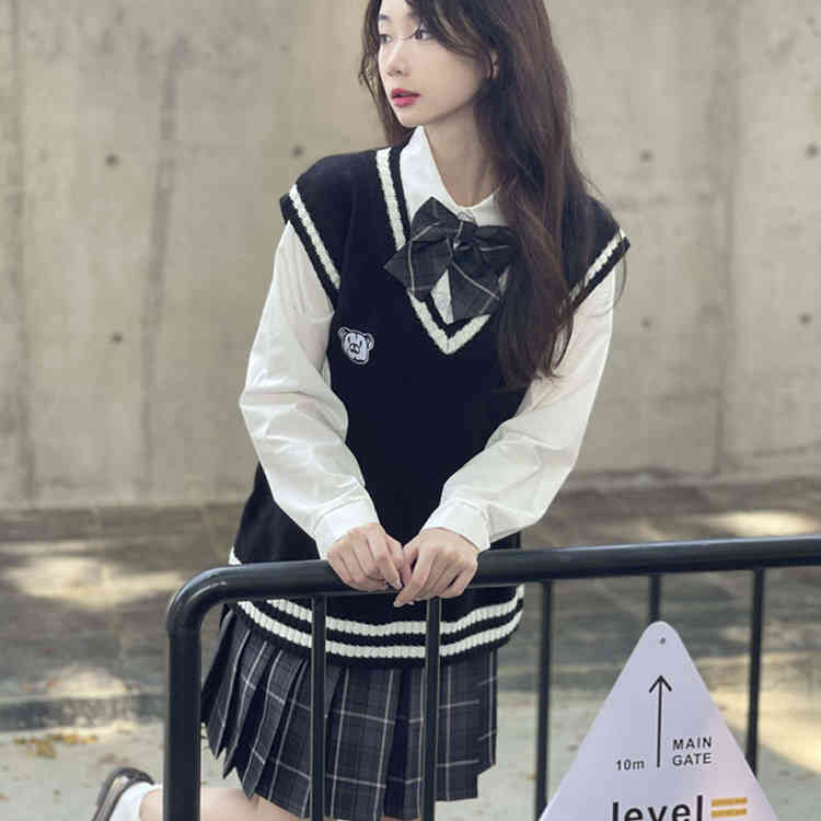 スクール 中学 ファッション 中学生 スクールベスト 女子高生 コスプレ ニット V ベージュ Vネック 学生服 制服 高校生 セーター ベスト 高校 イベント ギャル コスプレ ネイビー JK制服 ギャル服 ニットべスト コスチューム 送料無料 夏 JK