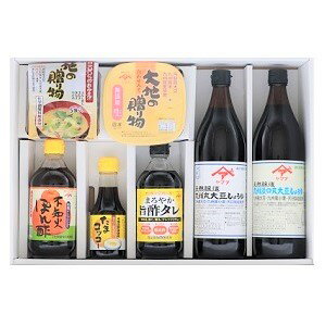 九州熊本 郷土の味！【ヤマア無添加調味料ギフトセット こだわり満彩】九州丸大豆しょうゆ（濃口/淡口各900ml）/まろやか旨酢タレ・不知火ぽん酢各400ml/たまコッコー150ml/「大地の贈り物」無添加生みそ750gカップ/フリーズドライみそ汁5食入 薄口醤油 詰め合わせ 贈り物