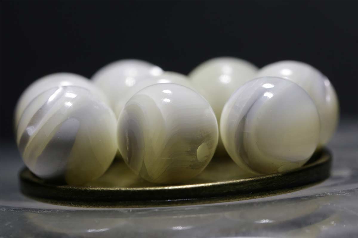 AAA マザーオブパール 一粒売り 真珠の艶 光沢 輝きを含有 粒径10mm パワーストーン ブレスレッド