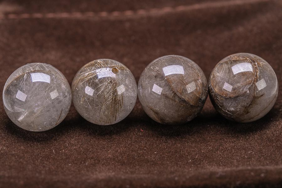 プラチナルチルクォーツ 粒径18.7mm-19.7mm 4粒セット ルチルクォーツ ルチレイテッドクォーツ パワーストーン