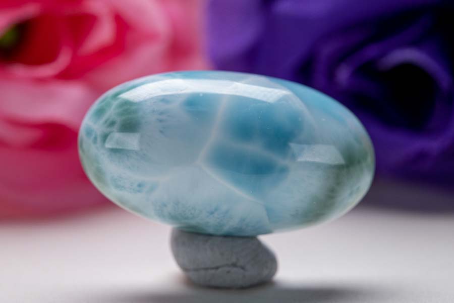 ラリマー　鑑別書届きました　処理が一切無いブルーペクトライト 天然石の本物・偽物を見極める「鑑別書」 True Stone 天然石の真実 ラリマーは、カリブ海に浮かぶ小さな島、ドミニカ共和国から産出され宝石名を「ブルー・ペクトライト」と言い...