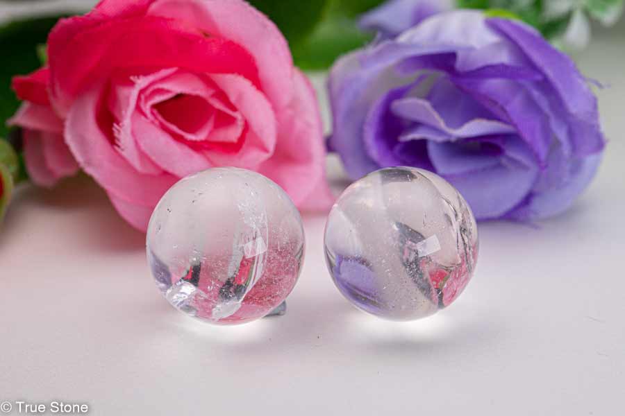 アイリスクォーツ 水晶丸玉 2個セット 一点物 クォーツ クリスタル レイン...