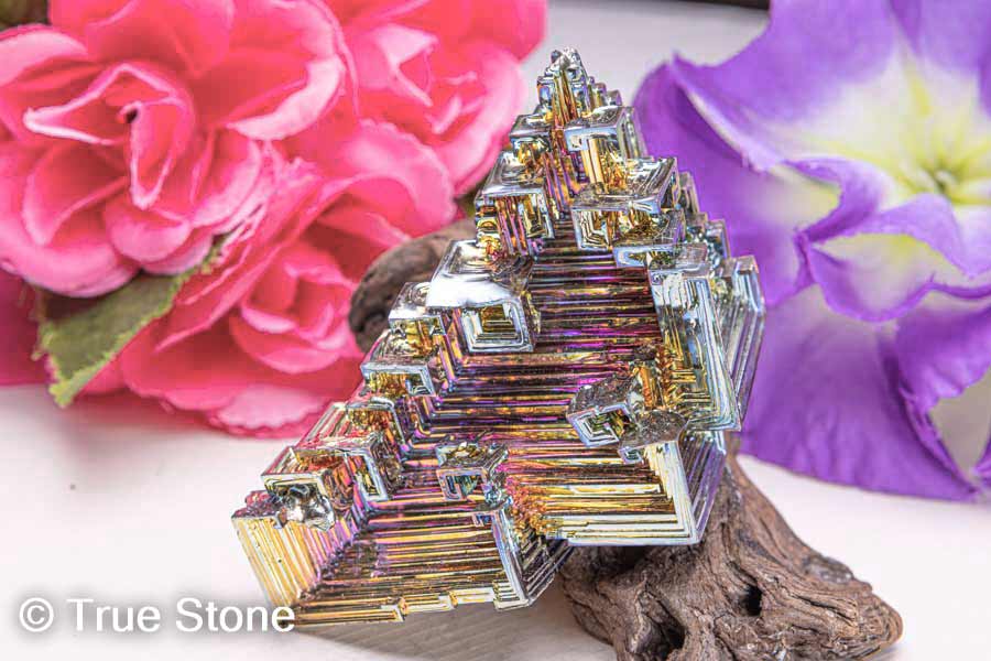 ビスマス 結晶 天国への階段 虹色の階段 190g 宇宙要塞 金属結晶
