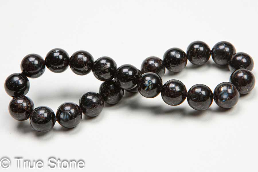 ヌーマイト ブレスレット イリデッセンス 8.5mm アンフィボライト 角閃岩 イリデッセント 天然石