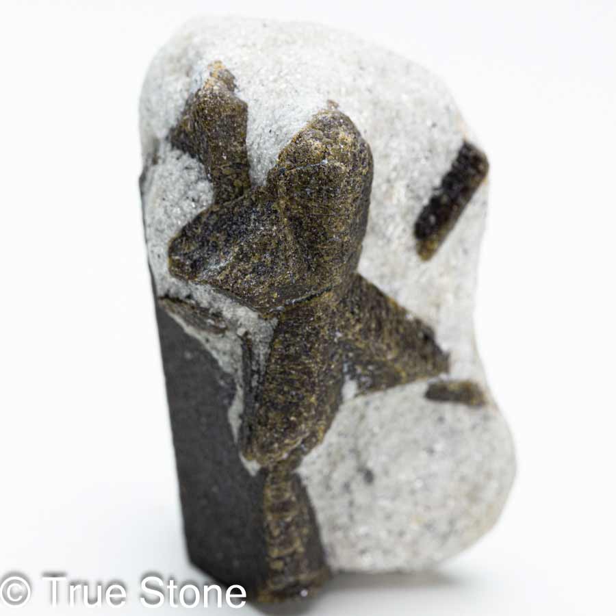 希少石 ロシア ムルマンスク州 コラ半島産 スタウロライト 十字石 十字架 キリスト エックス X