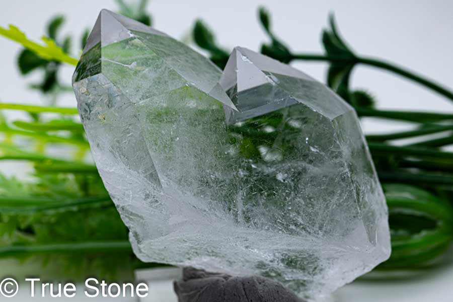 ブラジル ミナスジェライス州 コリント産 水晶 ポイント クラスター 51g ...