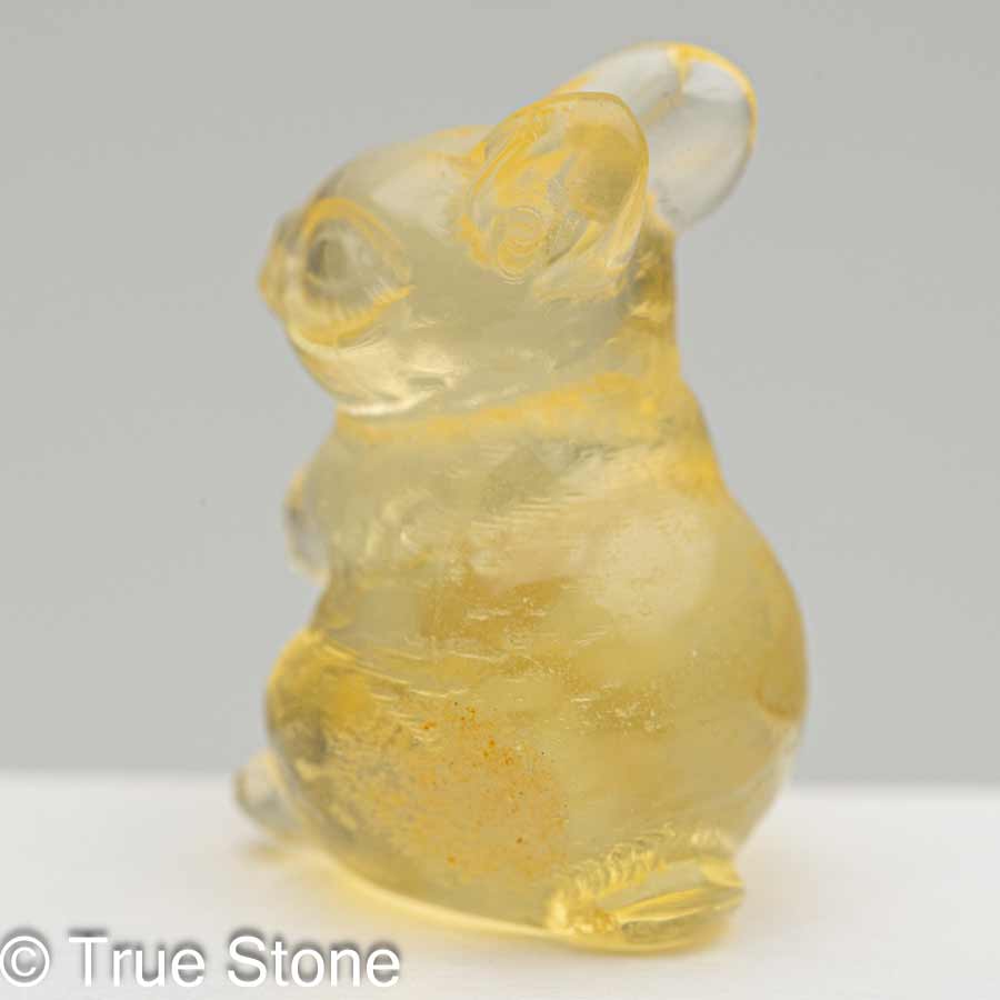 イエロー フローライト ウサギさん ミニチュアサイズ 彫刻 置物 ウサギ お守り 天然石 原石 パワーストーン