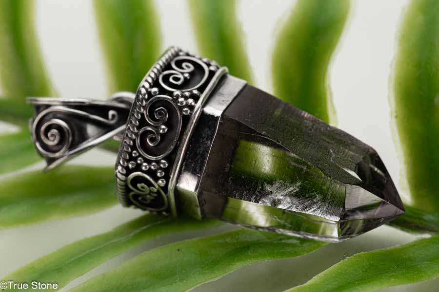 ネパール ガネーシュヒマール産 ヒマラヤ水晶 ペンダントトップ ガネッシ...