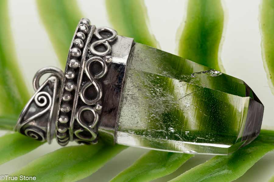 ネパール ガネーシュヒマール産 ヒマラヤ水晶 ペンダントトップ ガネッシ...