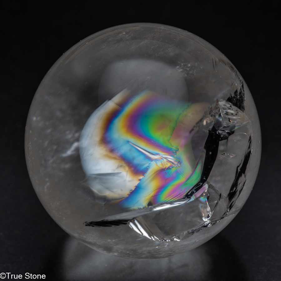  一点物 虹の結晶 アイリスクォーツ 丸玉 内包クラックが描く 天然 レイ...