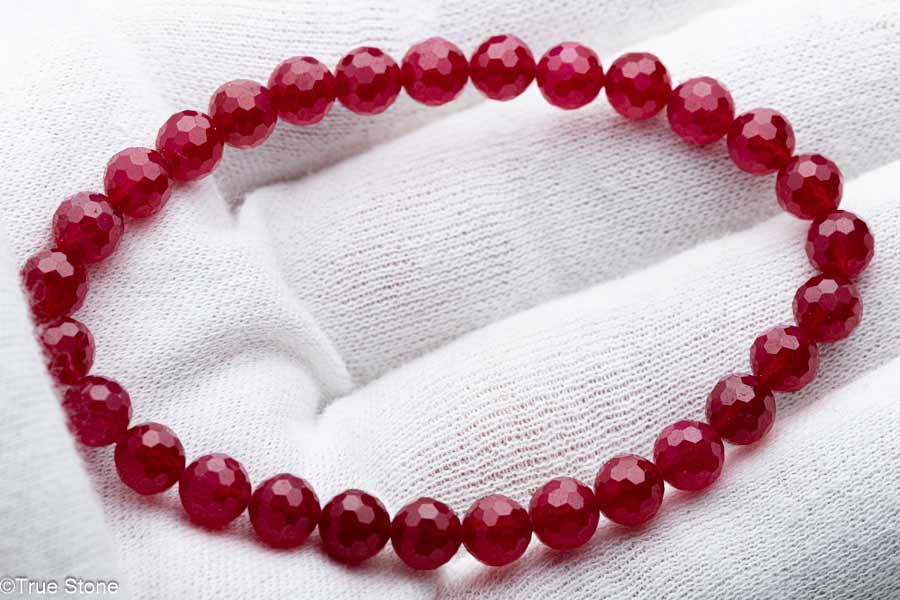 AAAAA 合成 カット ルビー ブレスレット ブラックライトで「真紅」に蛍光...