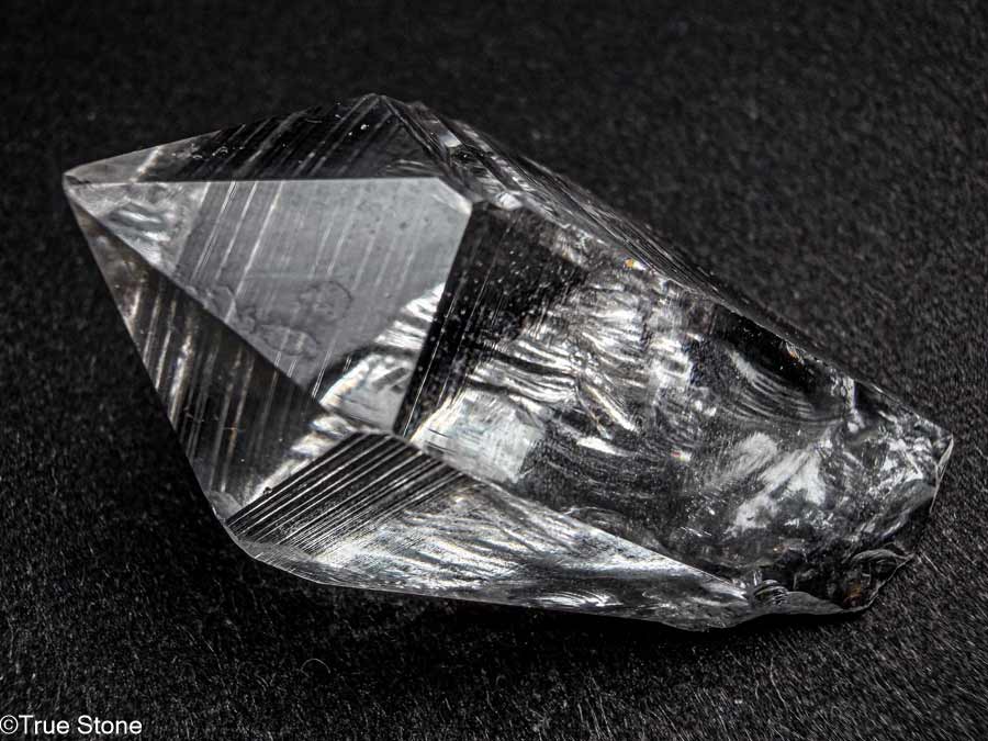 ネパール ガネッシュヒマール産 ヒマラヤ水晶 ポイント イシス 高透明 照り強 ガネーシュヒマール パワースポット