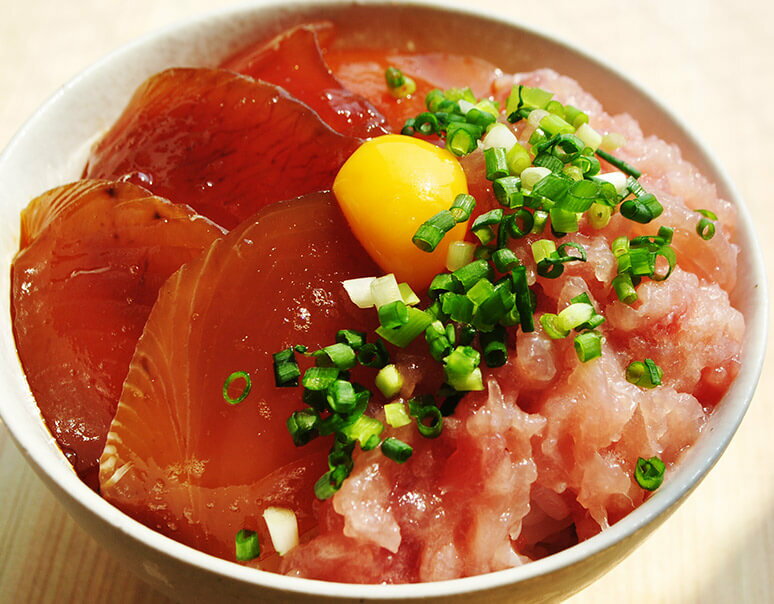 『まぐろ丼　10食セット』 (鉄火丼×5袋、ネギトロ×5袋)　※冷凍 2