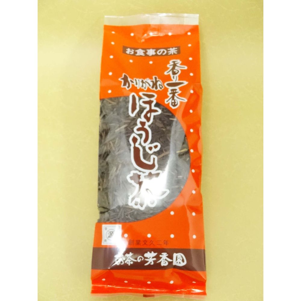 高級な煎茶から取ったお茶の茎を焙じ機に掛けて念入りに仕立てたお茶です。ほうじ茶としては最高です！！ 是非1度お試し下さいませ。 ・品名　　　　　かりがねほうじ茶 ・名称　　　　　ほうじ茶 ・原料原産地名　国産 ・内容量　　　　130g ・賞味期限　　　欄外上部に記載 ・保存方法　　　高温・多湿を避け移り香にご注意下さい。 ・製造者　　　　岡山県美作市 　　　　　　　　(有)小林芳香園 　　　　　　　 ・取扱上の注意　お茶は鮮度が大切です。 　　　　　　　　開封後は早めにお飲み下さい。◎ ◎ 　