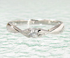 週末限定500円クーポン SV925 ホワイトサファイア ハート リング指輪 シルバー925 SILVER スターリングシルバー サファイヤ 誕生日 9月誕生石...