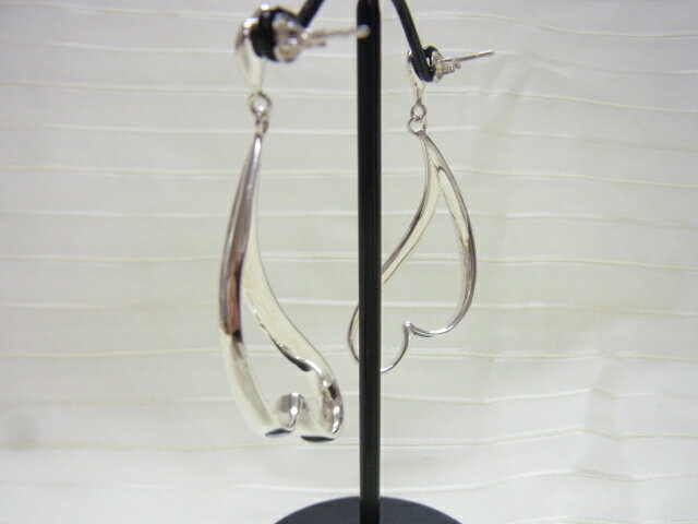 シルバー リバース＆ワープ ハート ピアス SILVER925