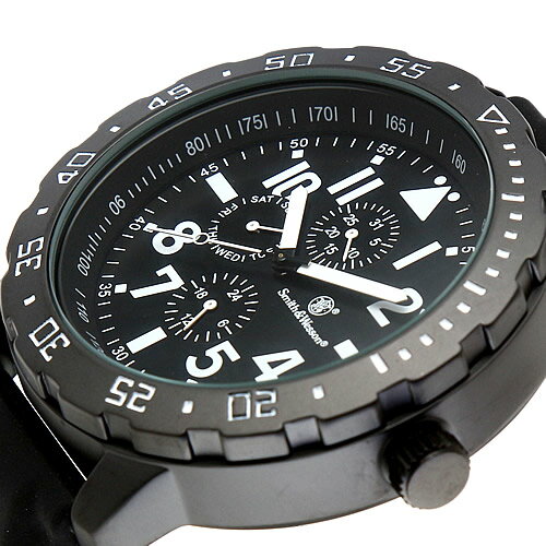 スミス＆ウェッソン Smith & Wesson 正規品 ミリタリーウォッチ 腕時計 メンズ CALIBRATOR WATCH SWW-877-WH デイデイトカレンダー 日付 曜日 マルチファンクション ウレタンベルト 雑誌掲載ブランド 男性用 時計 ブラック ホワイト