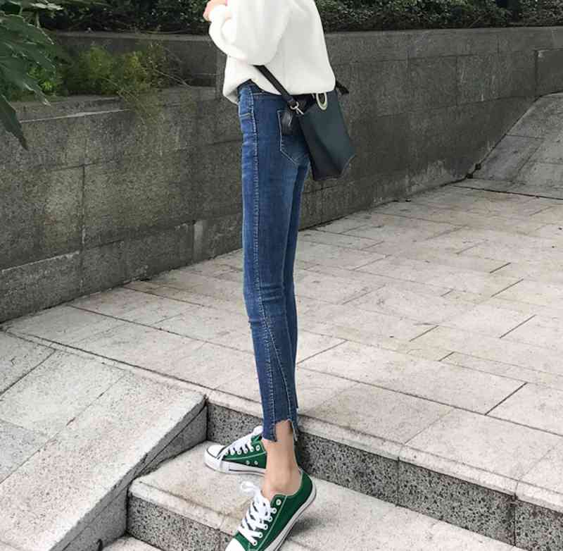 ジーンズ レディース 冬 40代 ゴム デニム ワイドパンツ スキニーパンツ ストレッチ 大きいサイズ ストレート スキニー デニムパンツ ブランド スリム 秋 スキニーデニム 夏 伸縮 ファッション ジーパン ダメージ パンツ 春 ゆったり 50代 ブランド ランキング btm-187