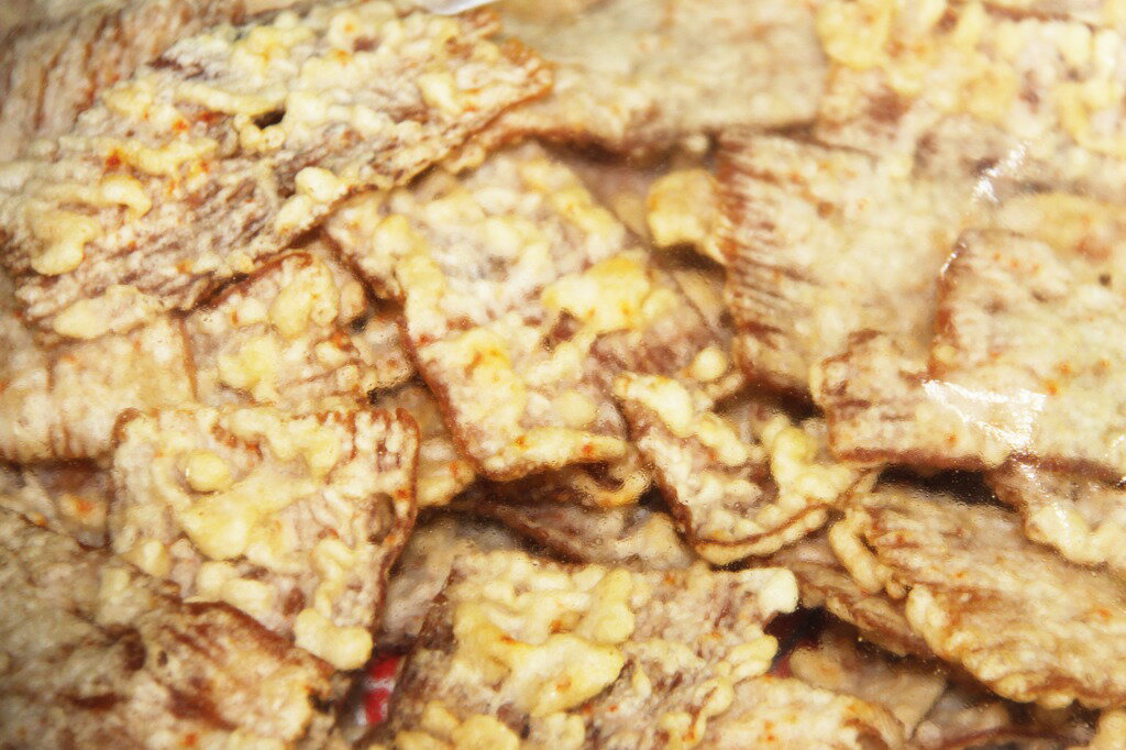 送料込み 広島名産 するめフライ(角判)700g 業務用 しっとりやわらかタイプ イカ天 おつまみ ?脆餅 下酒菜