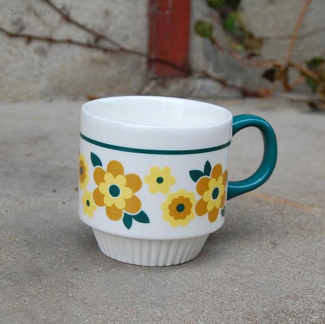 「kokopele レトロマグカップ GR」 レトロ 花柄 ココペル デコレ 食器 コップ 陶器 ギフト プレゼントのサムネイル