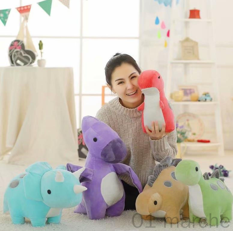 かわいいぬいぐるみ恐竜人形ティラノサウルスフィギュア 柔らかい素材で子供も安心 インテリアにも最適な人気の恐竜ぬいぐるみ玩具 プレゼントにもおすすめのリアルな造形フィギュア