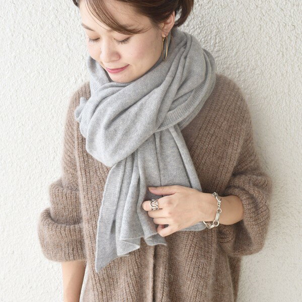 JOHNSTONS：ニットストール／シップス