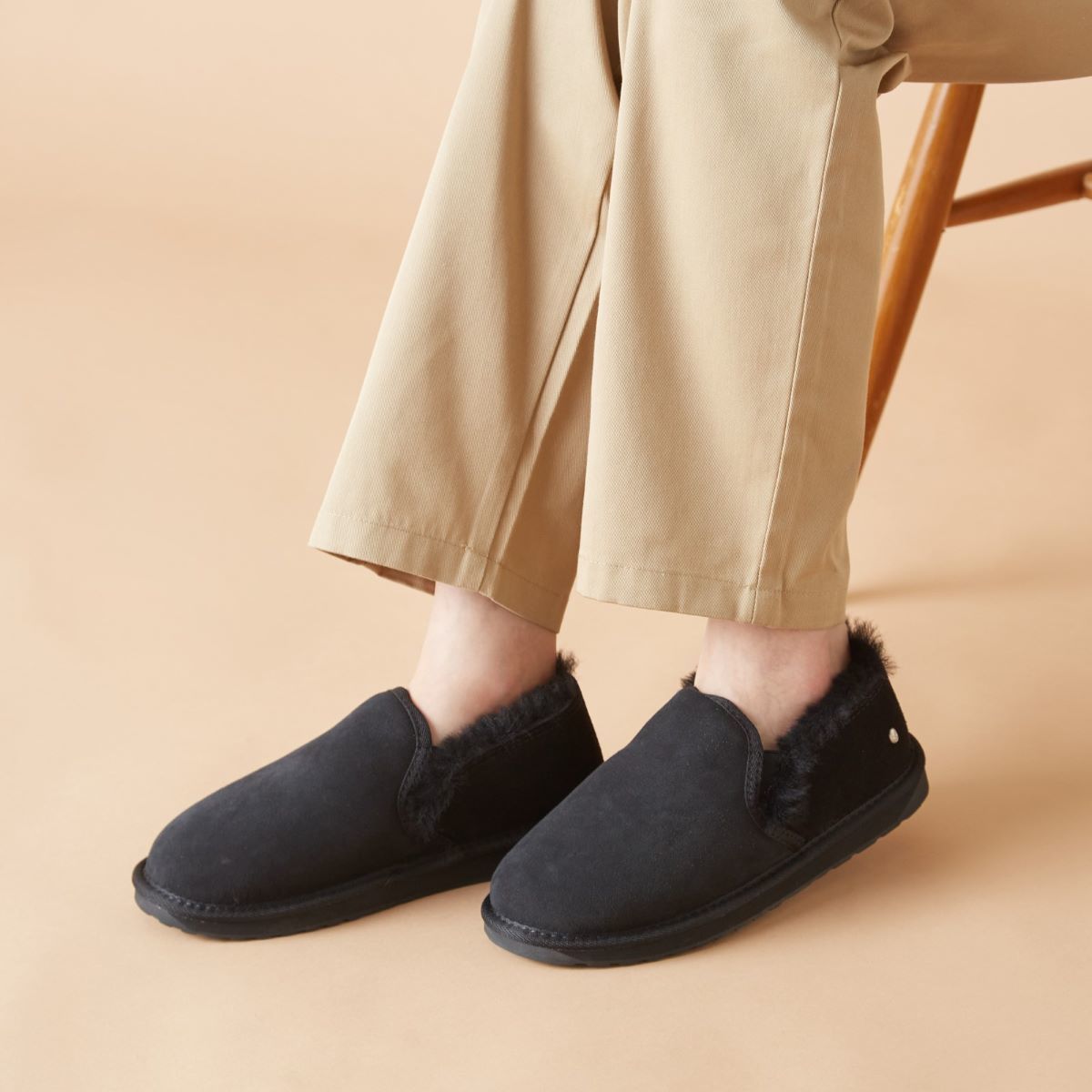 【EMU】エミュ Stinger Reef ムートンスリッポ