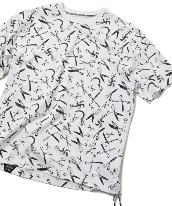 別注 シザーズプリントTシャツ　made in japan／メンズビギ（MEN'S BIGI）のサムネイル