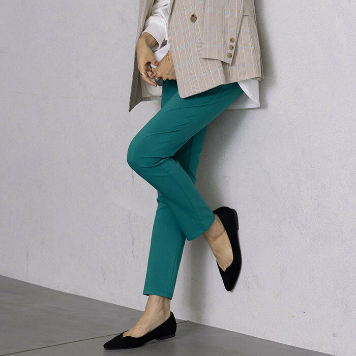 嬉しい機能付！股上深めのゆるフィットレギンスパンツ／ジーラ バイ リュリュ（GeeRA）