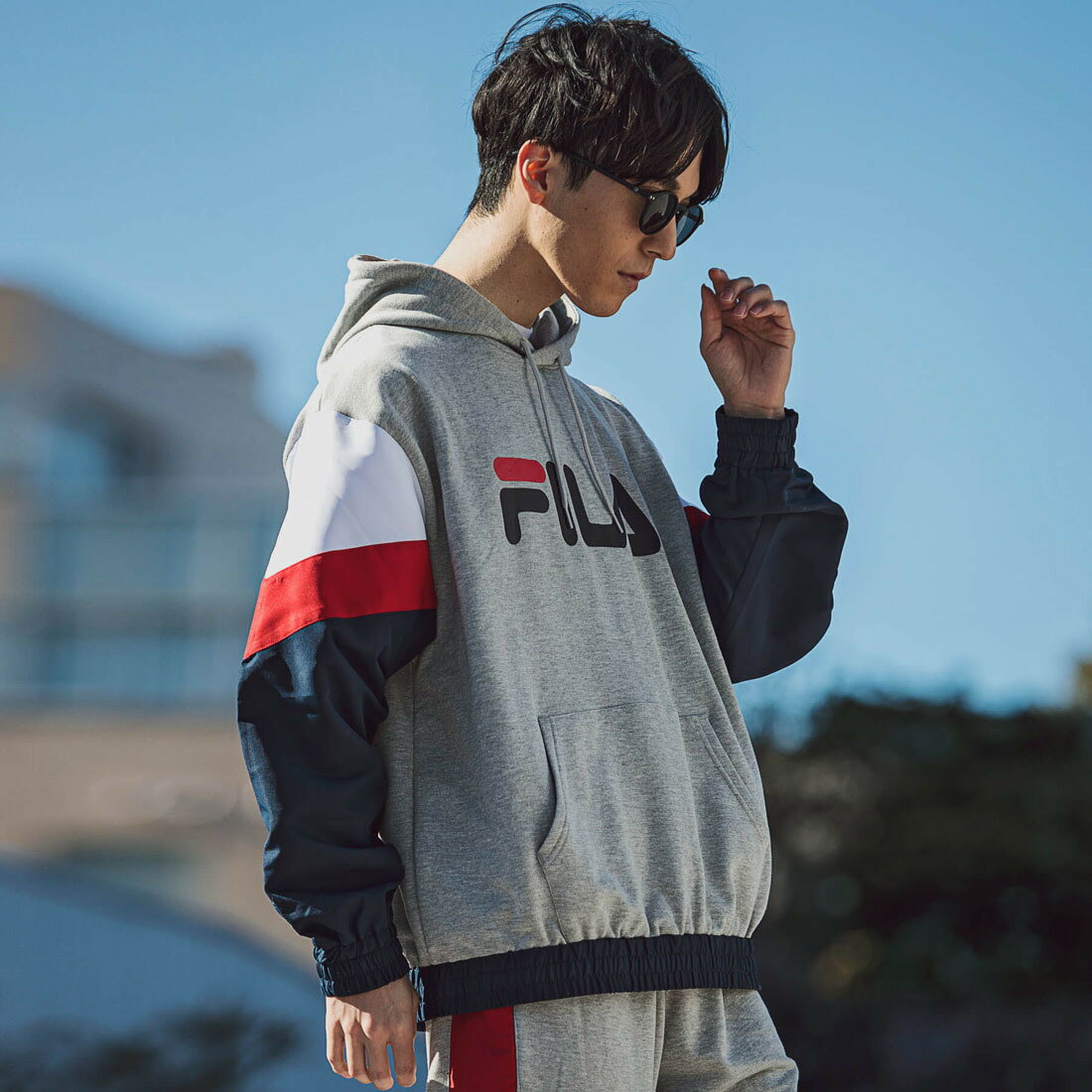 FILA(フィラ)切り替えロゴスウェットパーカー／フィラ（FILA）