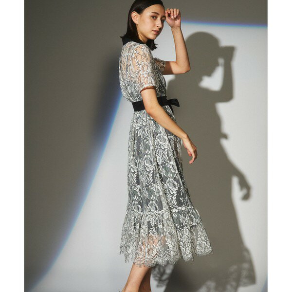 バイカラーレースシャツワンピース／グレースコンチネンタル（GRACE CONTINENTAL）のサムネイル