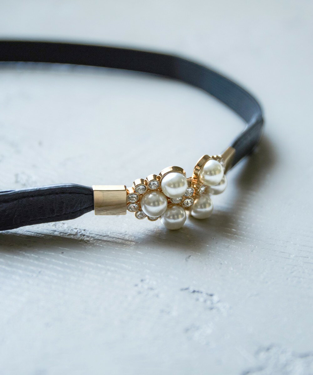 フェイクパールフラワー パーティーゴムベルト／ニアナ（niana）