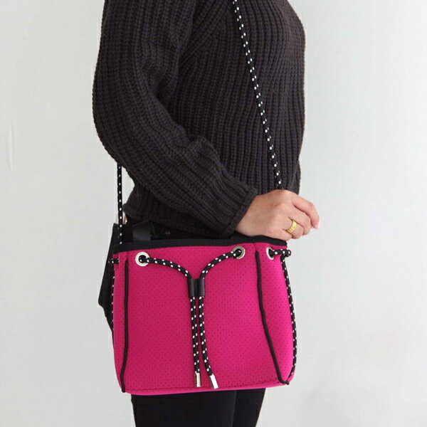 ネオプレン 2WAY ショルダーバッグ ハンドバッグ Sサイズ／プーペ（PUPE）