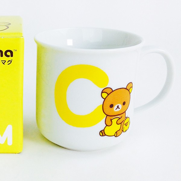 リラックマ イニシャルマグ C 食器 グッズ (MCOR)／パーフェクト・ワールド・トーキョー（Perfect World Tokyo）