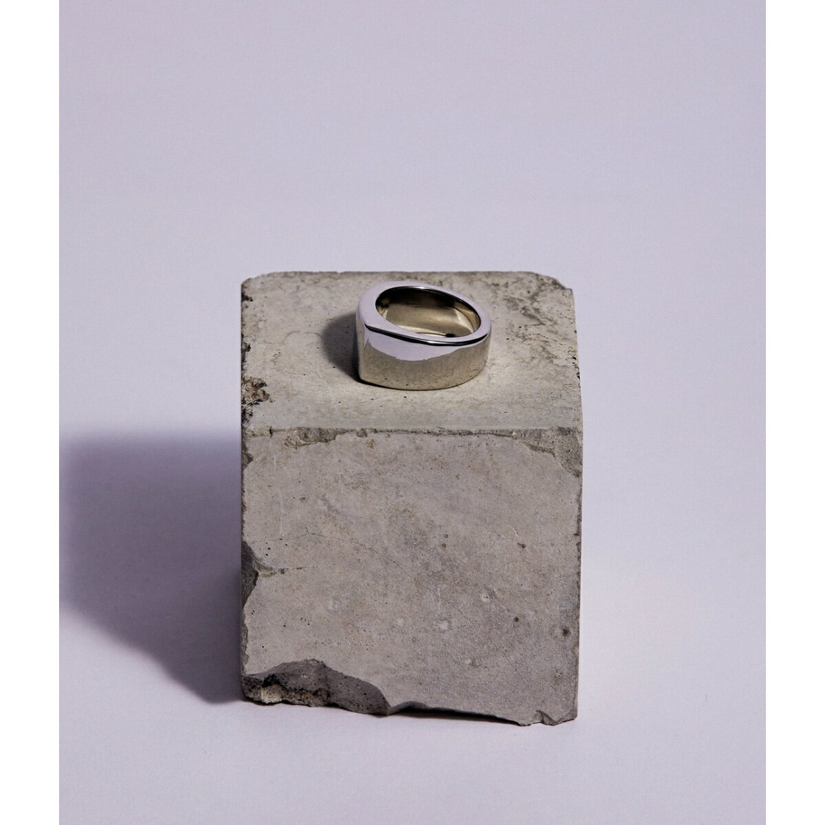 ital. from JUNRed / acuate ring／ジュンレッド（JUNRED）