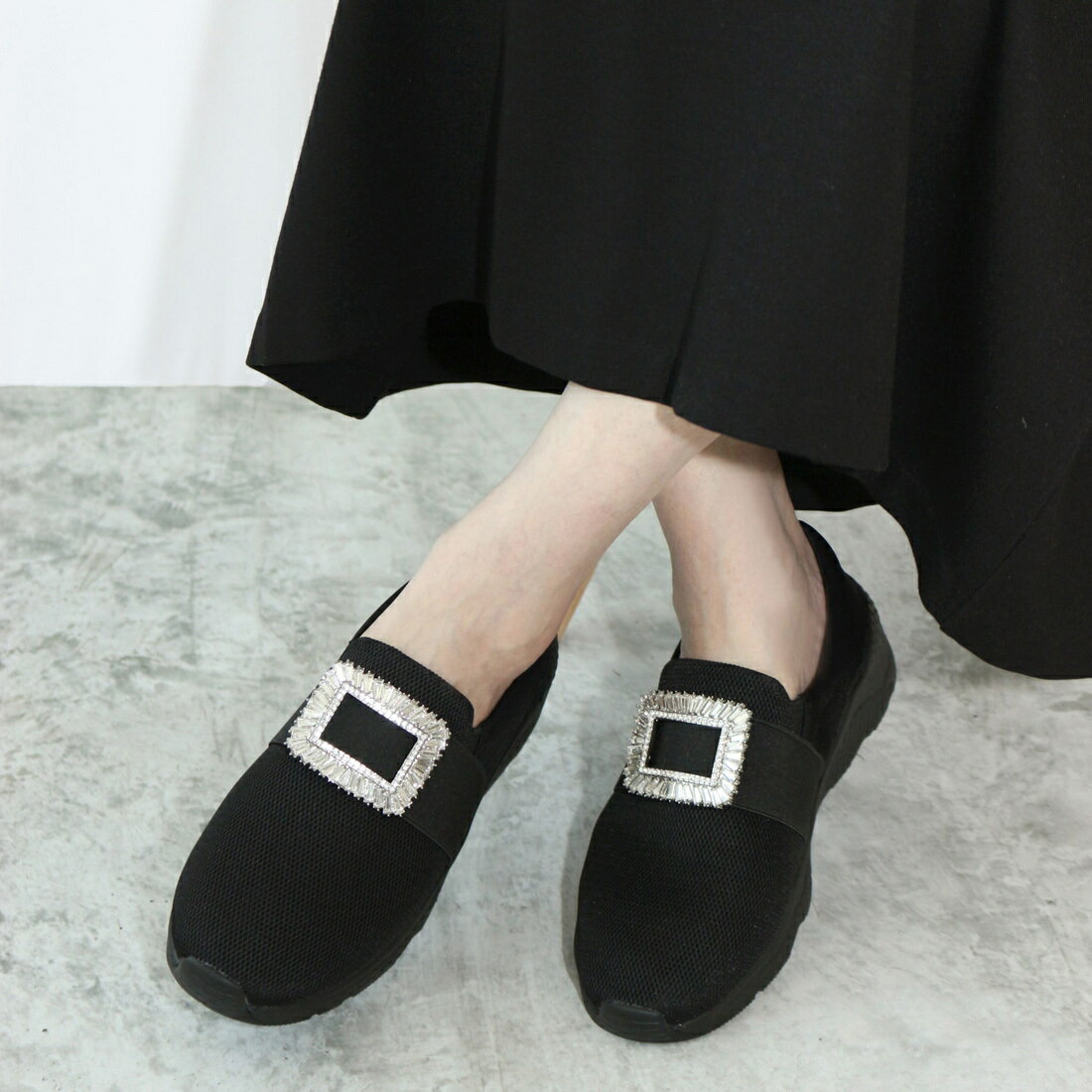 【23春夏新作】ビジュー厚底スリッポンスニーカー／フィン（Fin）のサムネイル