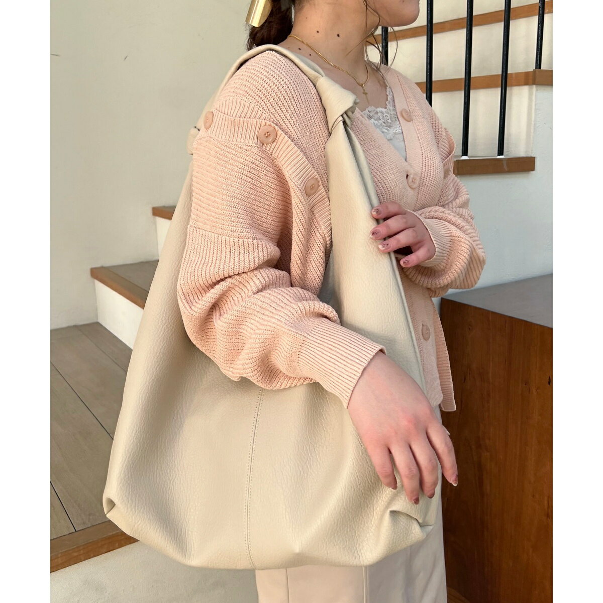 リラックスショルダーバッグ／マジェスティックレゴン（MAJESTIC LEGON）