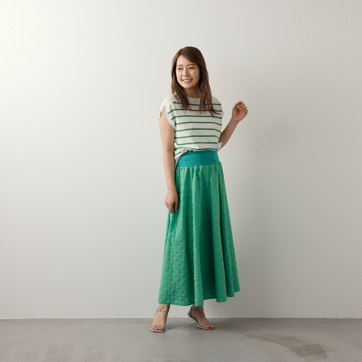 エンボス加工スカート／ラ・クープ（LACOUPE）