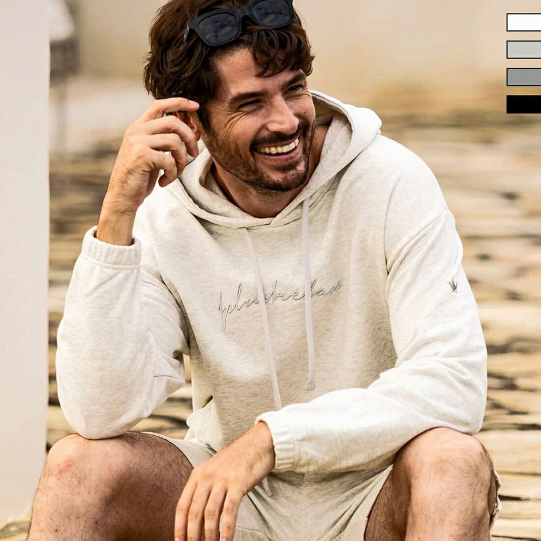 1PIU1UGUALE3 RELAX 刺繍ロゴスウェットフーディー／ウノピゥウノウグァーレトレ リラックス（1PIU1UGUALE3 RELAX）