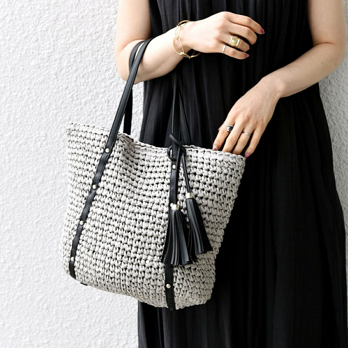 SHIPS any: タッセル付き スタッズ コマアミ トートバッグ／シップス エニィ（SHIPS any）のサムネイル