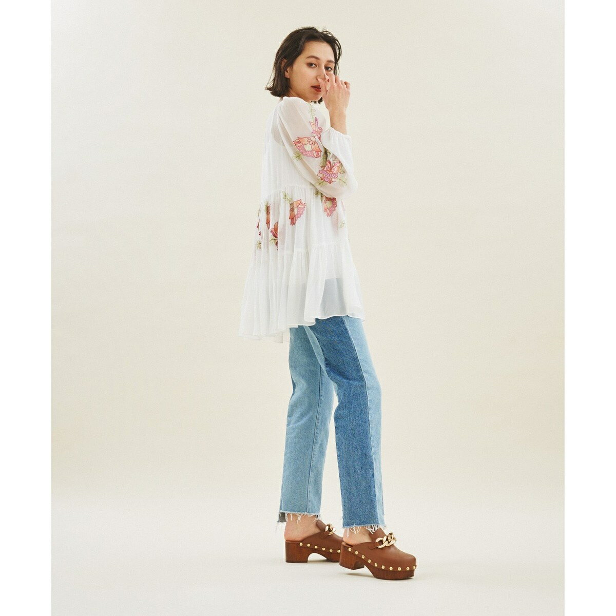 ティアード刺繍トップ／グレースコンチネンタル（GRACE CONTINENTAL）のサムネイル