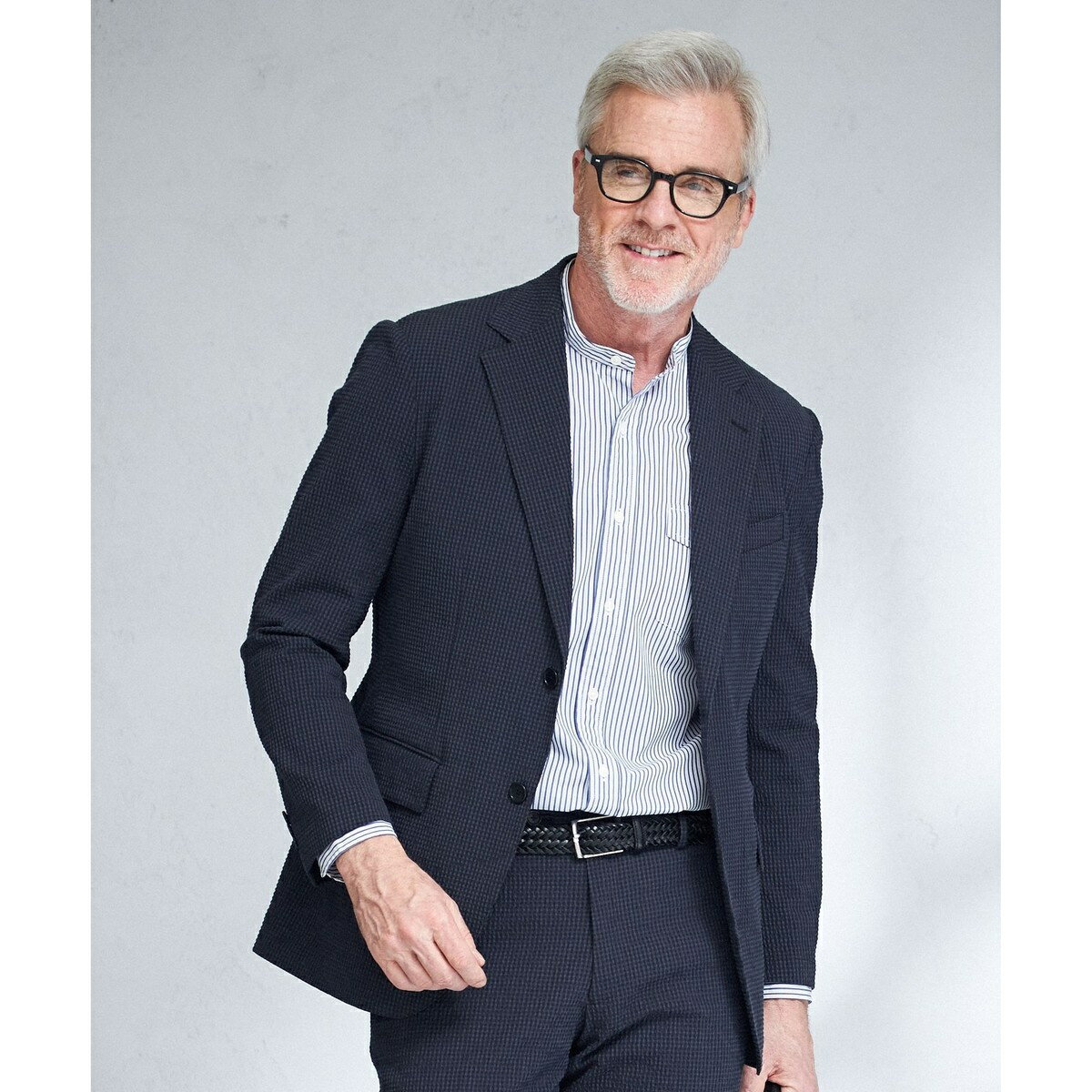 [型番：JKOVSM0320]快適性と機能性に優れたサマースタイルにマストな一着。■機能性ストレッチ。家庭洗濯（手洗い）可能■素材＆nbsp;シアサッカーの肌離れの良いさらっとした肌触りに加えハイパワーストレッチで体へのフィット性が高く快適...