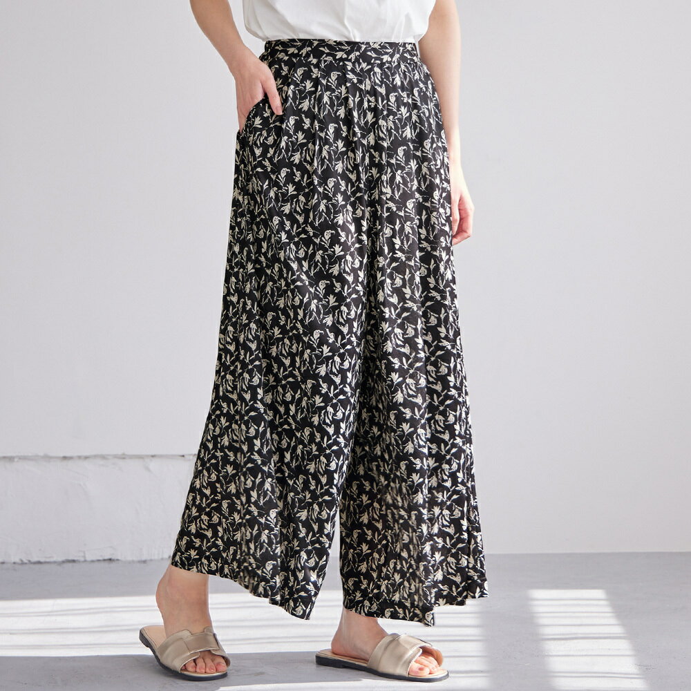 【接触冷感】裏地ひんやりパンツ（レギュラー丈）／ヴィオラエヴィオラ（viola e_viola）