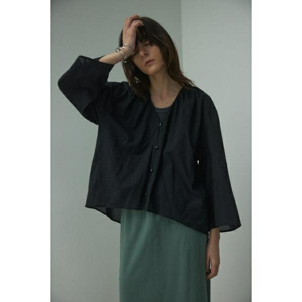 v neck flare tops／ブラック バイ マウ