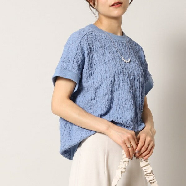 フェミニンもカジュアルも！ 花柄シボシボ トップス／キューティーブロンド（Cutie Blonde）のサムネイル