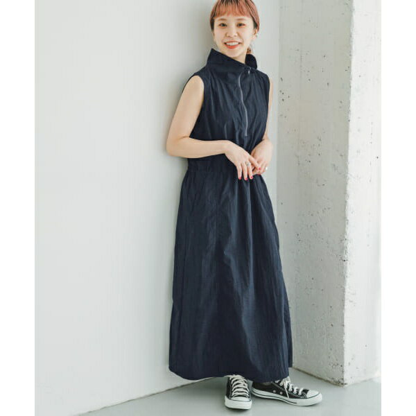 ナイロンハーフジップワンピース／アイテムズ アーバンリサーチ（ITEMS URBAN RESEARCH）のサムネイル