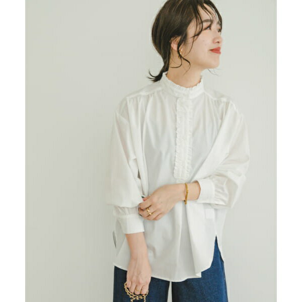 フリルスタンドカラーブラウス／アイテムズ アーバンリサーチ（ITEMS URBAN RESEARCH）のサムネイル